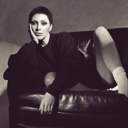 Η Kim Kardashian όπως δεν την έχετε ξαναδεί στο νέο της εξώφυλλο