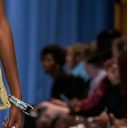 Paris Fashion Week: Το ένα φαντασμαγορικό show διαδέχεται το άλλο 