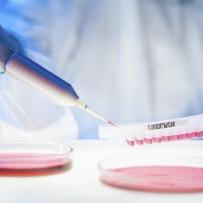 Ένα βήμα πιο κοντά στο πρώτο τεστ αίματος που θα ανιχνεύει 8 είδη καρκίνου 