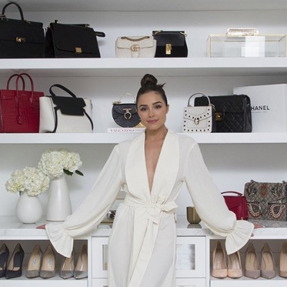 Fall wardrobe clean-out: Πώς να οργανώσετε τη ντουλάπα σας για την ερχόμενη σεζόν