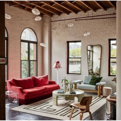 Πώς η urban αισθητική του Brooklyn αποτυπώνεται σ' ένα loft με ιδιαίτερες λεπτομέρειες