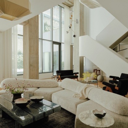 Ένα townhouse στη Νέα Υόρκη είναι γεμάτο από τα χρώματα του φθινοπώρου