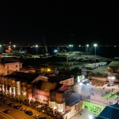 Το εμβληματικό κτίριο της πρώην ζυθοποιίας ΦΙΞ στη Θεσσαλονίκη ξαναγεννιέται 