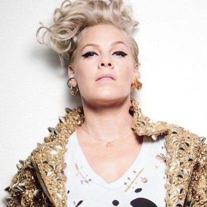 Το νέο interview της Pink αποκαλύπτει κρυμμένες πτυχές του εαυτού της