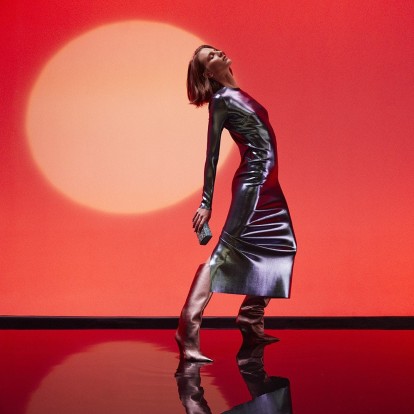 Σε αυτή τη νέα high fashion καμπάνια, η υψηλή αισθητική γίνεται «ένα» με τη Φύση και την Τέχνη