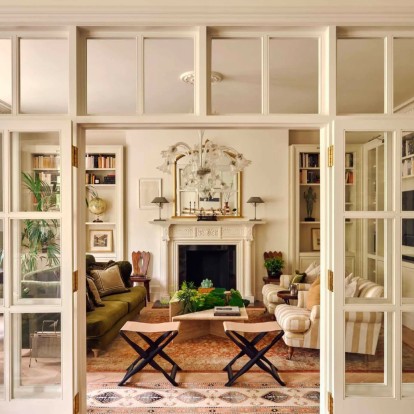 Πώς μια luxury οικογενειακή κατοικία στο Λονδίνο επαναφέρει την αίγλη του παρελθόντος