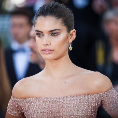 Έχετε αμυγδαλωτά μάτια; Αυτός είναι ο τρόπος για να εφαρμόσετε το eyeliner  