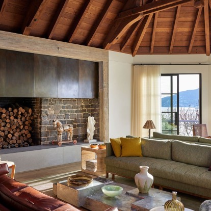 Μια απίστευτα cozy κατοικία στην California αποτελεί επιτομή της σύγχρονης κομψότητας