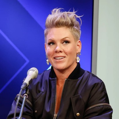 All Out Of Fight: Ακούστε το ολοκαίνουριο τραγούδι της Pink