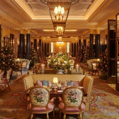 Τα top ξενοδοχεία του Λονδίνου που αξίζει να επισκεφθείτε τα Χριστούγεννα