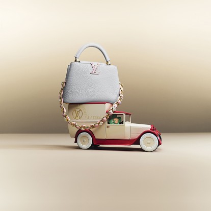 The rules of giving: Οι νέοι κανόνες στον τρόπο που δωρίζουμε και τα etiquette tips που πρέπει να γνωρίζετε