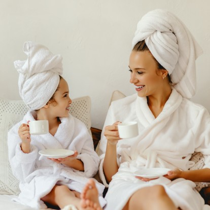 Ποια είναι τελικά η κατάλληλη ηλικία για skincare routine;