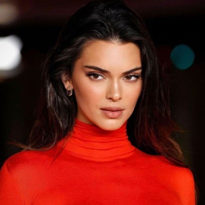 Το skincare routine που πρέπει να ακολουθήσετε πριν τα Christmas events