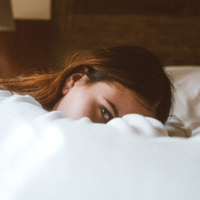 Χαιροφοβία: Τι είναι η φοβία της χαράς και πώς μπορείτε να τη διαχειριστείτε;