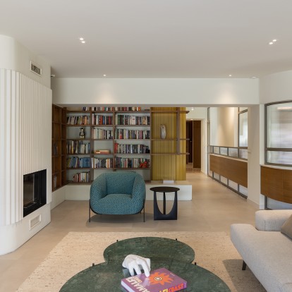  Ένα διαμέρισμα στην Αθήνα της δεκαετίας του '80 αναβιώνει με τρόπο υποδειγματικό 