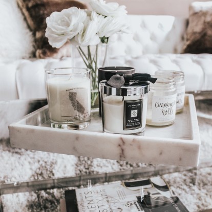 Τα καλύτερα αρωματικά κεριά που θα φέρουν ανοιξιάτικο αέρα στον χώρο σας