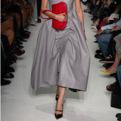 SS'24 Shoes: Τα trends στα παπούτσια που είδαμε παντού στα catwalks