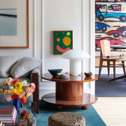 Ένα διαμέρισμα στη Νέα Υόρκη «πλημμυρισμένο» από τέχνη και χρώματα