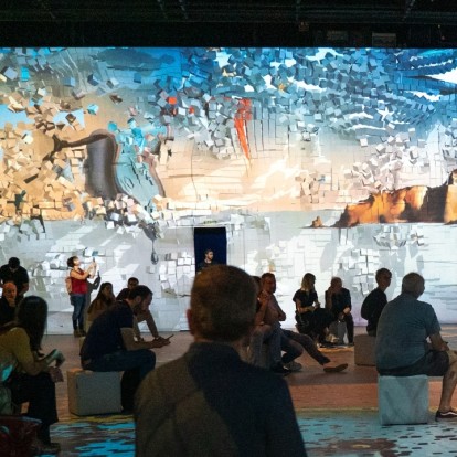 "Dali Cybernetics: The Immersive Experience": Όσα μάθαμε σήμερα πρώτοι για την πολλά υποσχόμενη έκθεση στο λιμάνι της πόλης