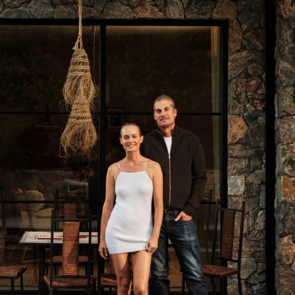 Περιηγηθείτε στο υπέροχο, eco-friendly σπίτι της Amber Valletta στο Los Angeles