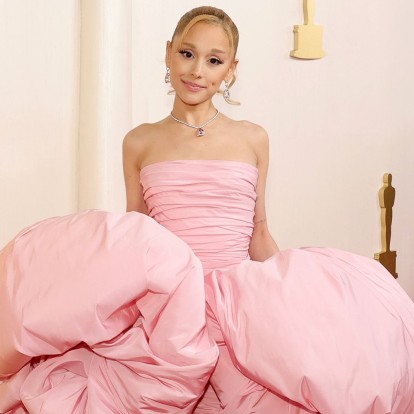 Ariana Grande: Το νέο τραγούδι από το άλμπουμ της που έχει γίνει smash hit