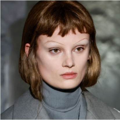 Σύμφωνα με το Milan Fashion Week το bold makeup ήρθε για να μείνει