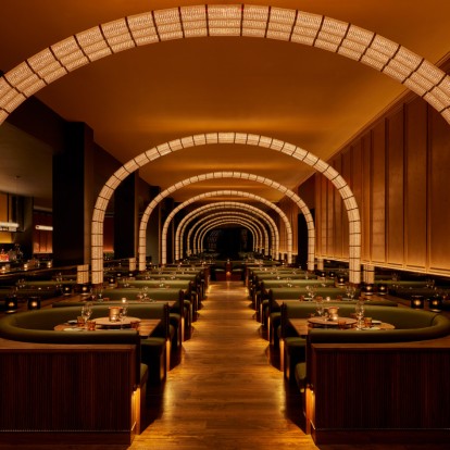 Ένα νέο εστιατόριο στο Manhattan επαναπροσδιορίζει την έννοια του fast food με τον πιο luxury τρόπο