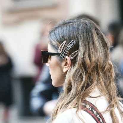 Πώς το hairstyling ωφελεί την ψυχική μας υγεία 