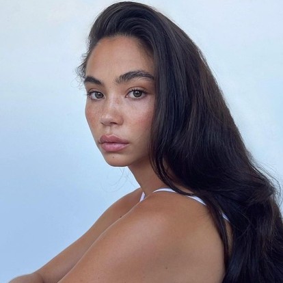 Πώς επηρεάζεται η επιδερμίδα σας από κάθε στάδιο του εμμηνορροϊκού σας κύκλου