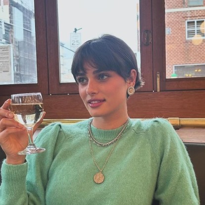 Αυτές οι «ξεπερασμένες» τάσεις στα μαλλιά επιστρέφουν δυναμικά φέτος την άνοιξη