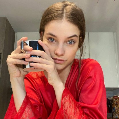 Sunshine Guilt: Τι είναι και πώς επηρεάζει την ψυχική μας υγεία τις πρώτες μέρες της άνοιξης