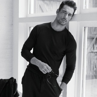 Μέσα στη μοντέρνα οικογενειακή κατοικία του supermodel, David Gandy