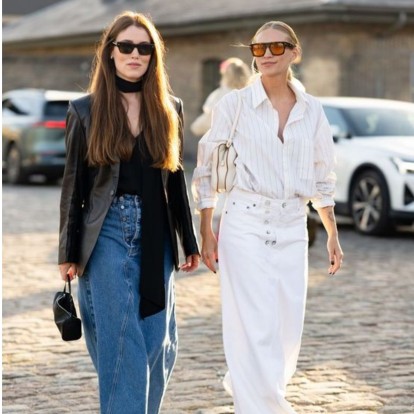 Denim maxi skirt: Οι διαφορετικοί και extra stylish τρόποι να τη φορέσετε την άνοιξη