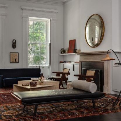 Ένα εντυπωσιακό townhouse στο West Village με ethnic και μοντέρνα στοιχεία