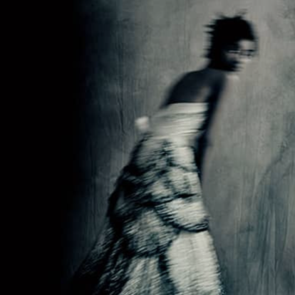 Paolo Roversi: Ο διαχρονικός fashion photographer γιορτάζεται σε ατομική έκθεση στο Παρίσι
