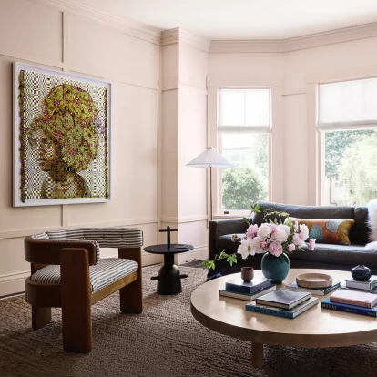 Η ζεστή και πολυεπίπεδη κατοικία μίας γνωστής interior designer στο San Francisco