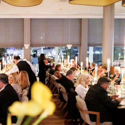 Ένα δείπνο υψηλής γαστρονομίας με την εμβληματική Breitling στο πλαίσιο του GLOW 200 Anniversary με secret guests of honor τους chefs Σωτήρη Ευαγγέλου και Άνταμ Κοντοβά