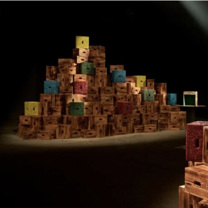 Bottega Veneta x Fondation Le Corbusier: Παρουσιάζουν το "On the Rocks" για το Milan Design Week 