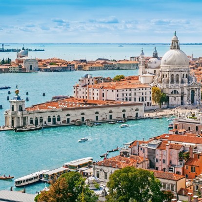 Πάσχα στην Ευρώπη: 4 προορισμοί για last-minute αποδράσεις απευθείας από τη Θεσσαλονίκη