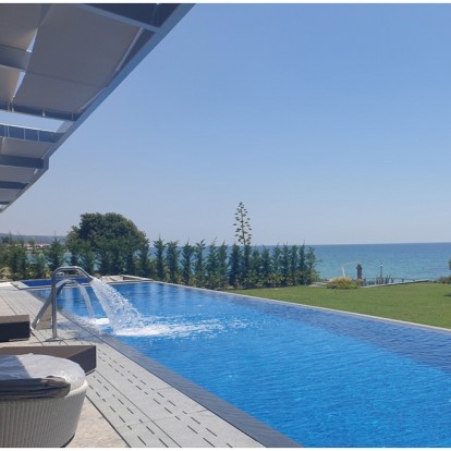 Time for Pleasure: Οι τελευταίες τάσεις στις πισίνες και ό,τι πρέπει να γνωρίζετε για τα updated outdoor περιβάλλοντα