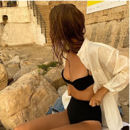 Linen shirt: Το hero piece του καλοκαιριού που φοριέται από το πρωί ως το βράδυ