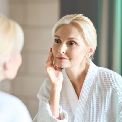 Αντιστρέφοντας τον χρόνο: Είναι τελικά το lifting  μία απόλυτα ασφαλή επέμβαση;