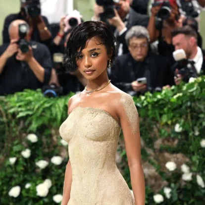 Η Tyla εμφανίστηκε στο Met Gala με μία iconic Balmain δημιουργία