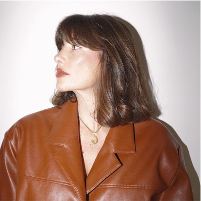 Liquid hair: Πώς να πετύχετε την πιο hot τάση μαλλιών της σεζόν