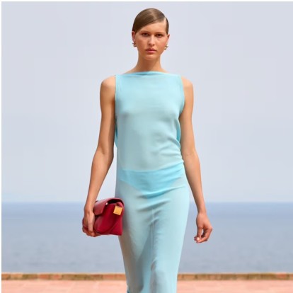 Jacquemus FW24: Το show που τίμησε 15 χρόνια πραγματικής καινοτομίας στη μόδα