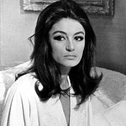 Anouk Aimée: Ποια ήταν η σπουδαία Γαλλίδα ηθοποιός που έφυγε από τη ζωή σε ηλικία 92 ετών;