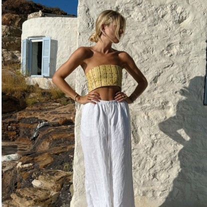 Ιt-piece: Πώς να εντάξετε το bandeau top στα καλοκαιρινά σας outfits