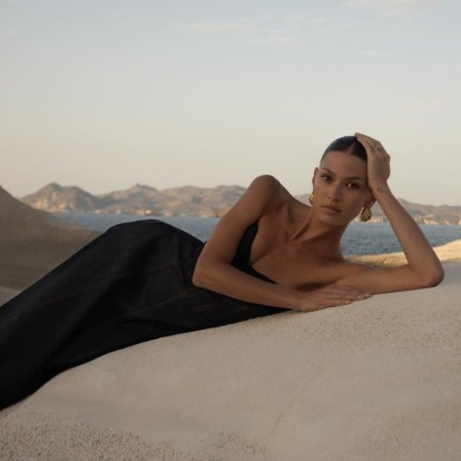 Τα beauty hacks θα σας βοηθήσουν να φαίνεστε υπέροχες με ένα strapless dress