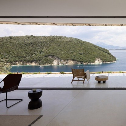 To ονειρεμένο Τhyta house στη Λευκάδα είναι ένα open air σύγχρονο καταφύγιο