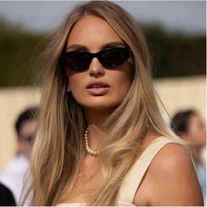 Πώς να ελαχιστοποιήσετε τους πόρους, σύμφωνα με τους δερματολόγους 